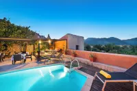 Hotel Moscari by CheelHotels