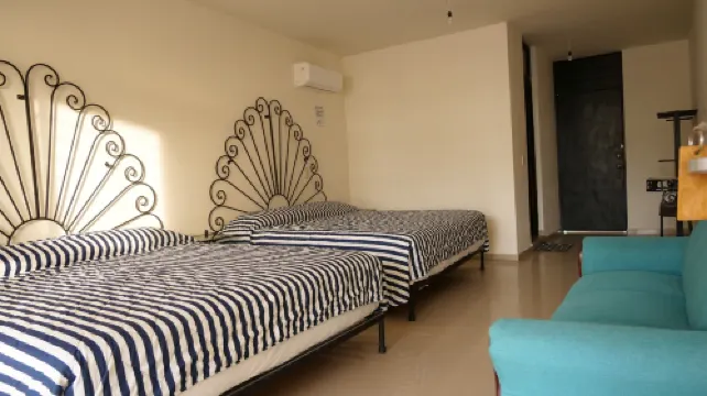 ホテル ドバイ デ ミラマー