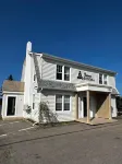 Zenora condo near the sea