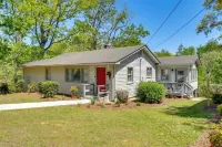 Near Horse Shows & Events! Blissful Tryon Cottage - Homestays