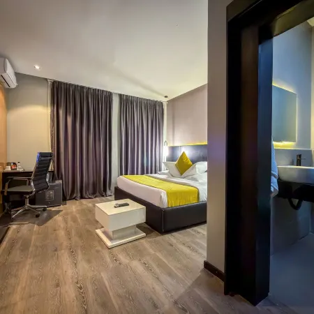 PEREGRINE HOTEL BY BOULEVARD