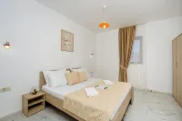 Arvala Apartments - Parvekkeita