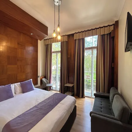 Garden View Hotel Отели рядом с достопримечательностью «Станция метро Hammersmith»