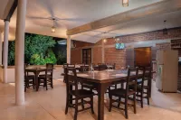 Wild Edge Panama - Kumana Safari Lodge - Breakfast
