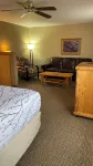 The Antler Lodge - Gardiner