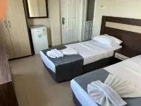 روزيلا هوتلز