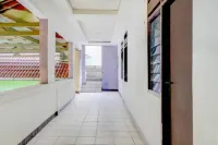 Hotel O near Plaza Pondok Gede formerly Angel Homestay