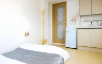 Yang Yang Timi House Pension