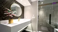 Sybaris Pool Suites - Spa