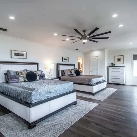 Coastal Paradise Beachfront House - Sleeps 26