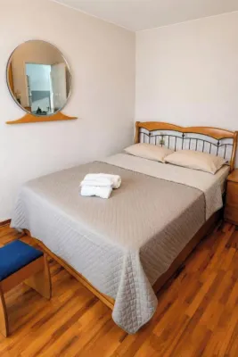 Bright and central apartment Hotels in 