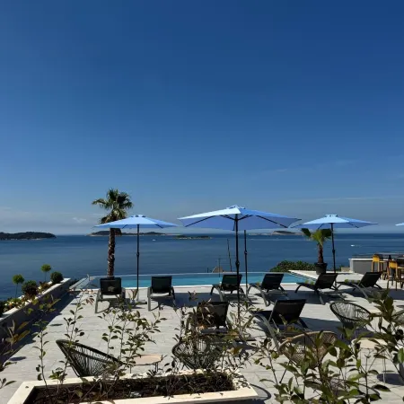 Arba Seaview Residences Apartments