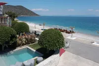Tyros Boutique Houses - Havudsigt