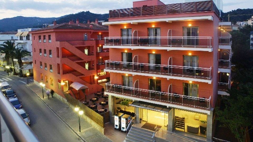 Tossa Beach Center