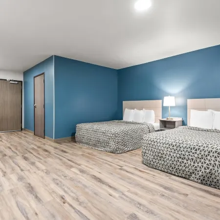 Woodspring Suites Lancaster North Отели рядом с достопримечательностью «Железнодорожный вокзал Ланкастер»