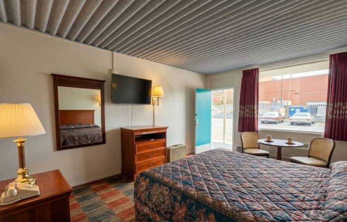 Carolina Inn Anderson Clemson Area