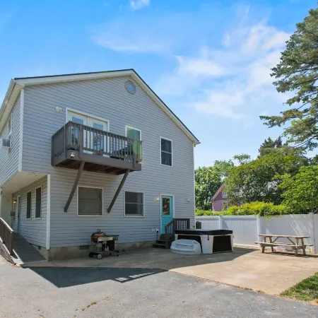 Solomons Island 6BR Family Getaway