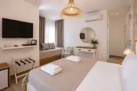 Alaçatı Limonaia Hotel - Bed and Breakfasts