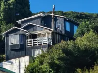 hostal refugio nomada Hotels in Puerto Montt