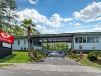 Econo Lodge Hotels near Knott House Museum