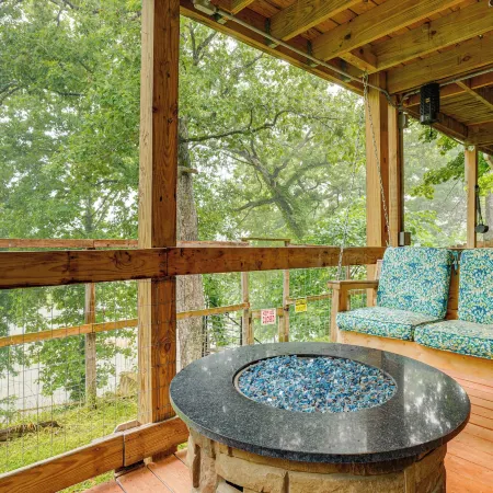 Riverfront Retreat 7 Miles From Ft Leonard Wood