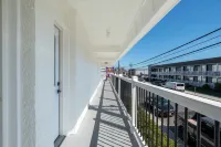 Ocean's Edge Luxury Rentals - Apartments