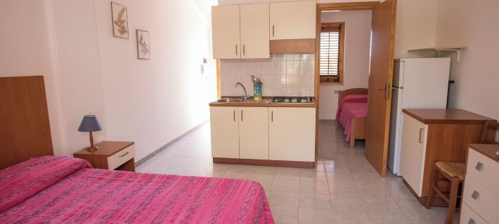 Case Vacanza Renella 3 Beds Balcony, Wifi, Self-Catering, 200mt from the Sea Отели в г. Вальдериче
