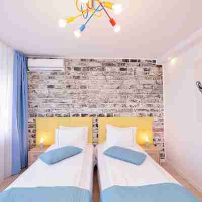 Colors Apartment - Cismigiu Gardens Rooms