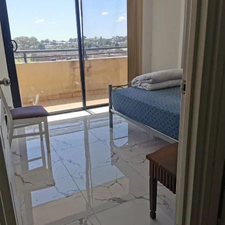 Charming Guest Room in Regents Park NSW 2143, Australia