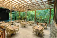 Bungalows Punta Uva Inn - breakfast
