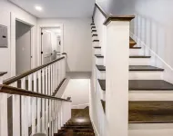 D79 Spacious 5-bedroom house with Roofdeck near Boston! - Wifi