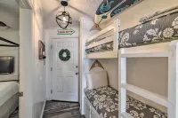 Steps to Sand + 2 Pools! Galveston Coastal Getaway - Condos