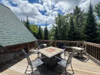 Sleeps 20! Minutes to Main St & Lakes HotTub PoolTable Pingpong FirePit AC - 4-Star