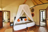 Sambiya River Lodge - Pools