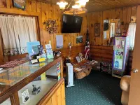 Pioneer Motel - 2-Star