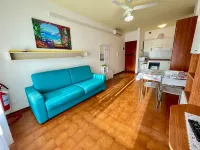 Apartment just 350mt from the sea - 4-Star