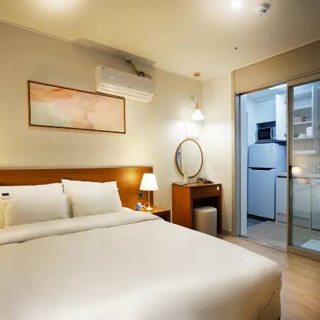 Hostel The Camino Seoul Отели рядом с достопримечательностью «Аутлет Mario»