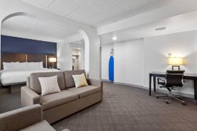 Comfort Inn Dunmore - Scranton East