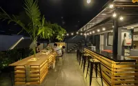 Wings House - 2 Yıldız