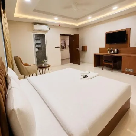 Lime Tree Hotel & Banquet JAL Mahal Jaipur