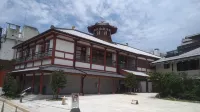 松山皇冠飯店 - 2 星級