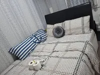 Humuplace Sleeps 4 with Garden Hotels near محطة ويتون