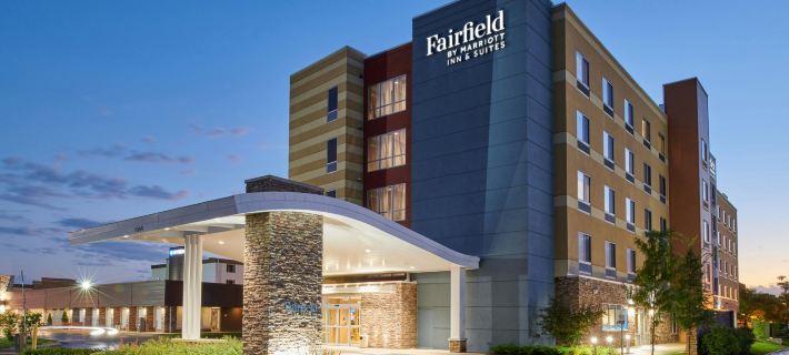 Fairfield Inn & Suites Chicago O'Hare Hotels in Cook County
