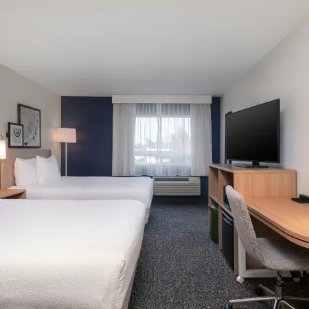Spark by Hilton Springfield Eugene