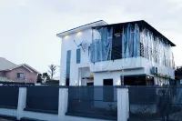 Leemas 2 Bedroom Duplex - 2 étoiles