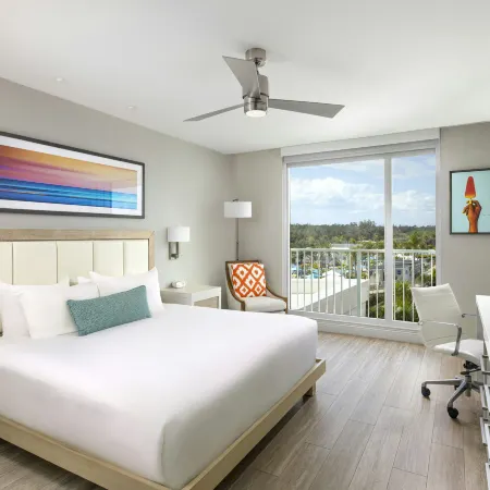 Sunseeker Resort Florida Gulf Coast, Curio Collection Hilton
