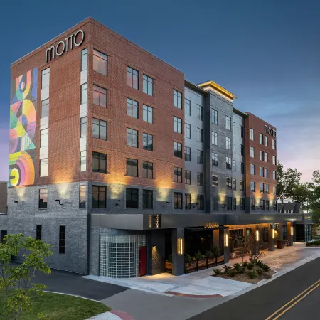 Motto by Hilton Bentonville Downtown