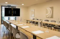 Epona Hôtel Sens - С парковкой