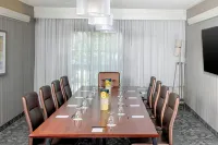 Courtyard Jersey City Newport - Business