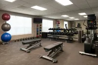 米爾皮塔斯硅谷居家飯店 - 停車場